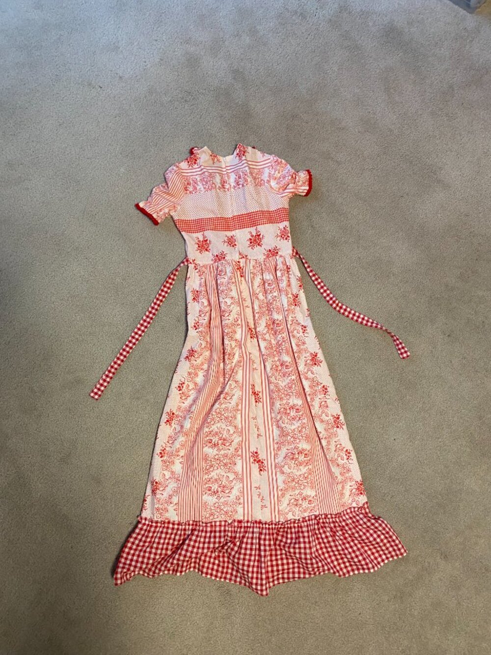 Midi Picnic Dress - Picture 2 of 3